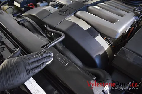 Mercedes SL600 V12 Lorinser - Renovace a nanokeramická ochrana karoserie