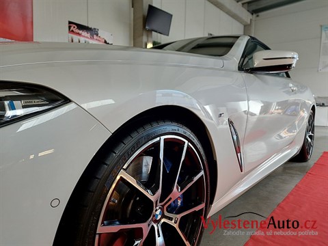 BMW 840i cabrio